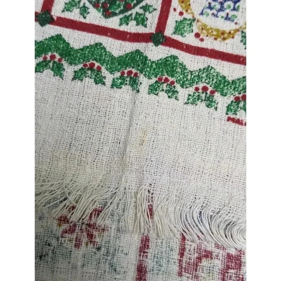 (4) Vintage Christmas Kitchen Hand Towels Set of 4‎ Holiday Seasonal Cloth Lot - Picture 8 of 15